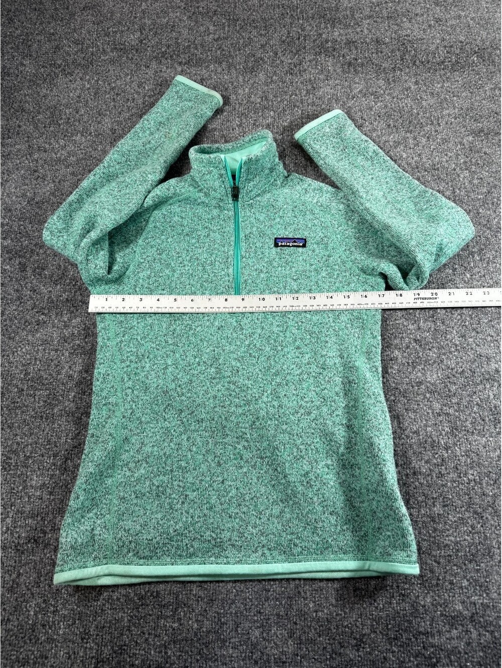 Patagonia Better Women's Sweater Size XSmall Green 1/4 Zip Pullover - Picture 3 of 8
